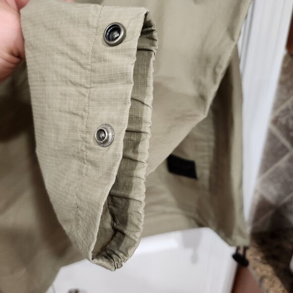 Filson Lightweight Waxed Anorak - Large - Grey Khaki - Picture 6 of 16